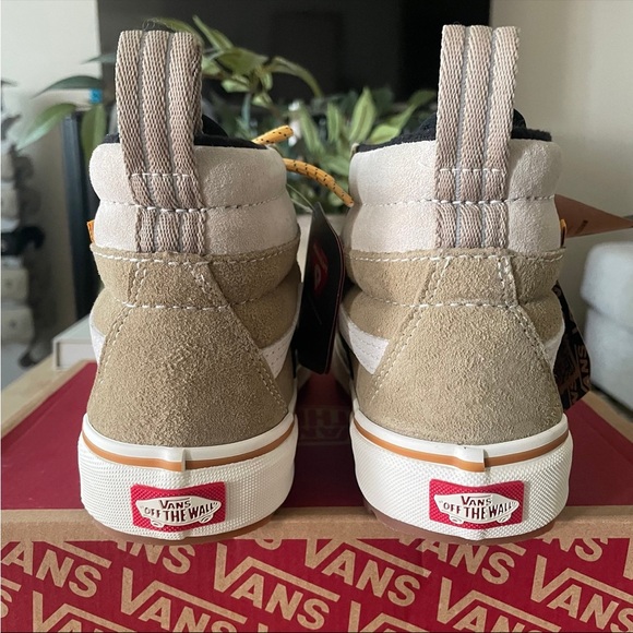 VANS Sk8-Hi Mte-2 Size 7 - Picture 7 of 12